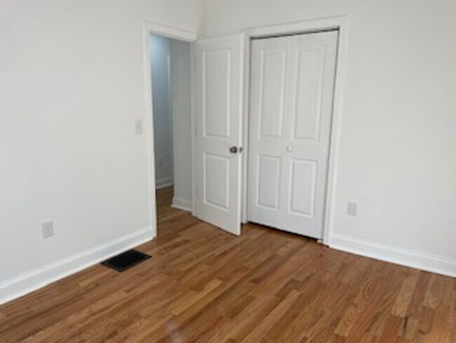 Building Photo - Beautiful 3 Bedroom House for Rent in Neptune!