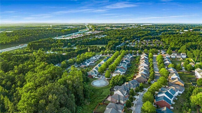 Building Photo - 317 Clover Brook Dr