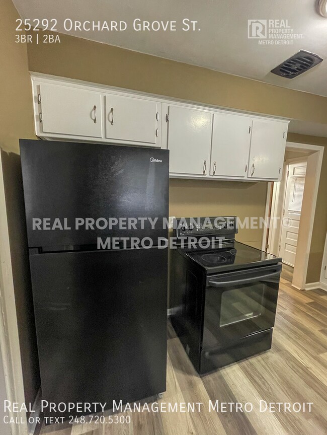 Building Photo - 25292 Orchard Grove St