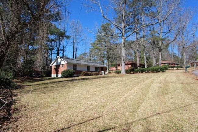 Building Photo - 3533 Larkspur Terrace