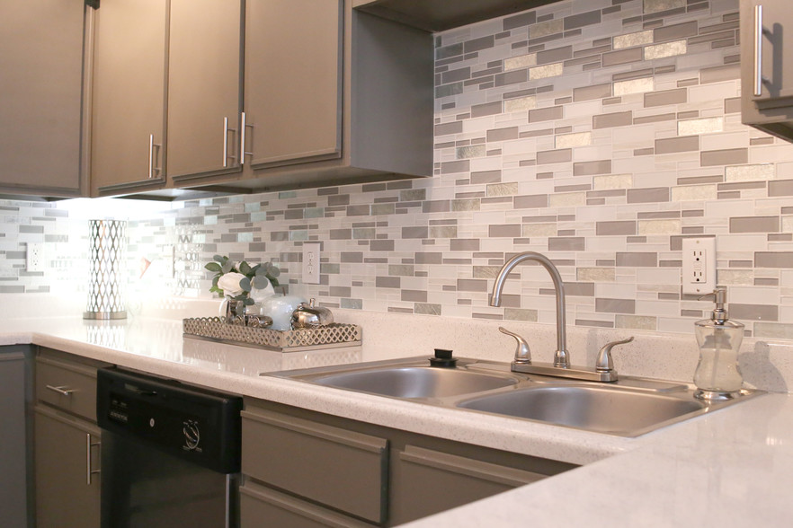 Check out this amazing backsplash - Trails At Eldridge Parkway