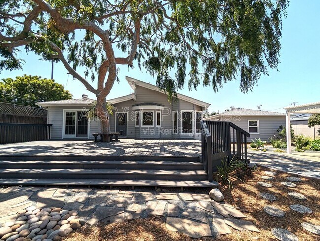 Building Photo - 5115 Manchester Rd