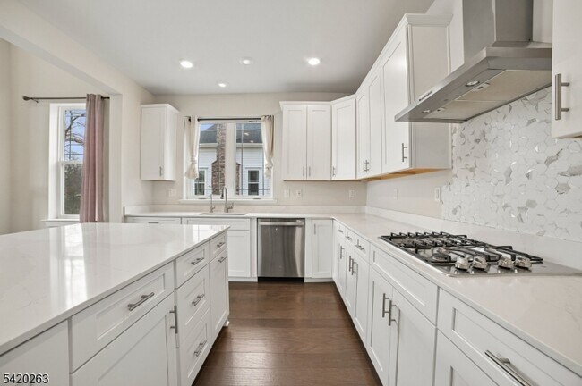 Building Photo - 25 Stone Ct