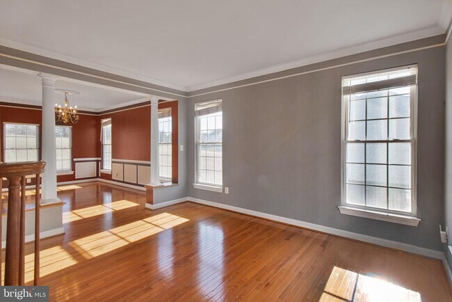 Building Photo - 15309 Lions Den Rd