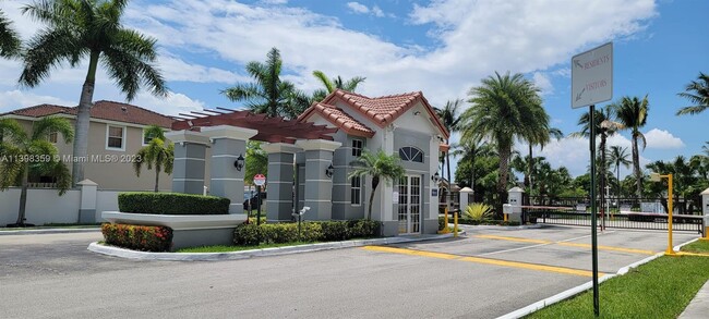 Building Photo - 4723 SW 163rd Pl