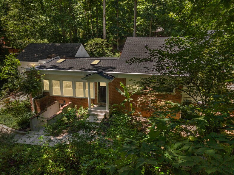 House Photo 1 - 1008 Hobbs Dr