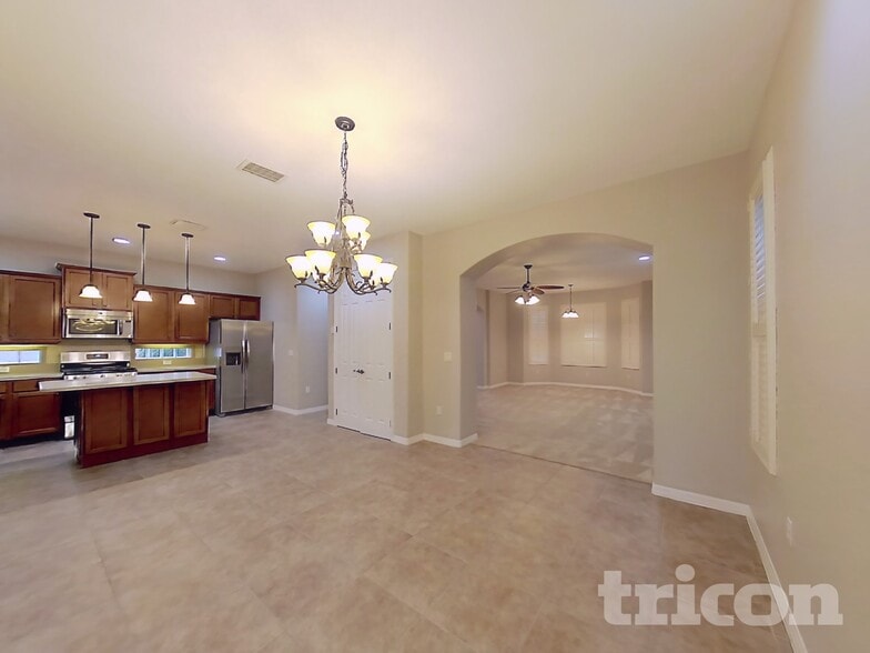 Building Photo - 33314 Portal Dr