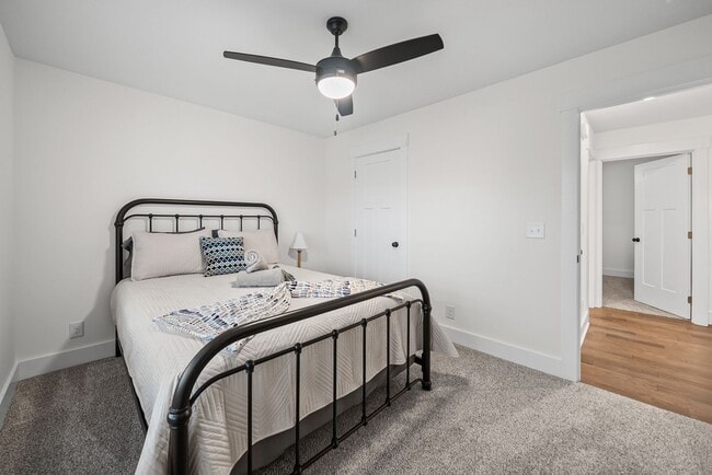 Building Photo - Spacious 3 Bedroom 2 Full Bath Home For Rent Near Dunbar Cave Road!