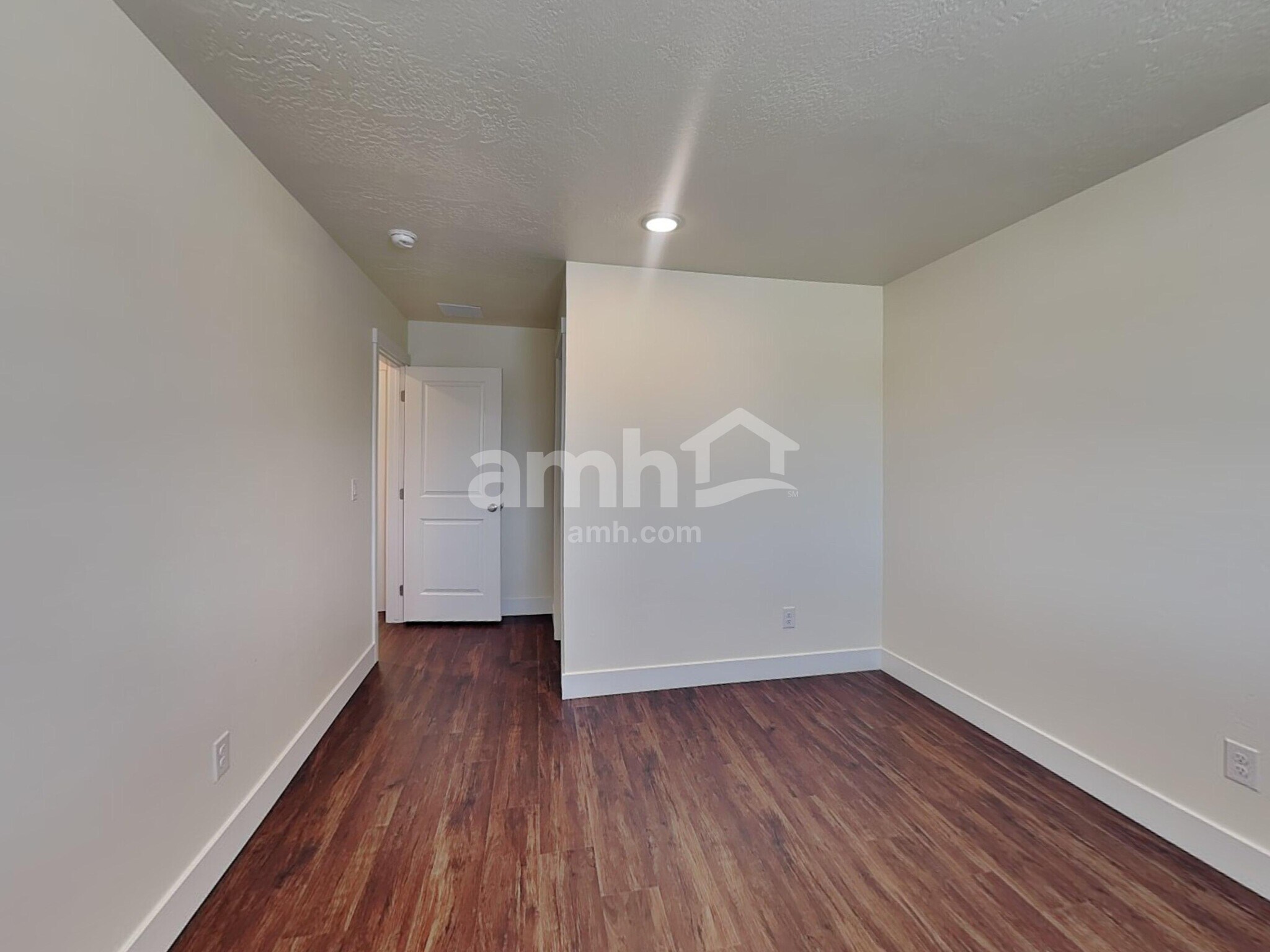 Building Photo - 9337 W Barcelona St