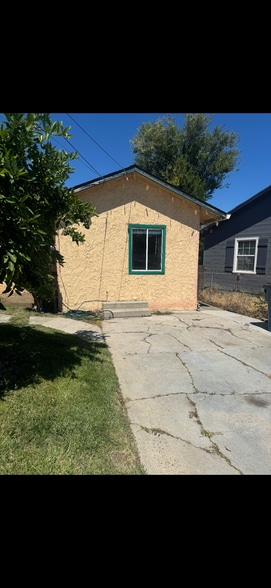 Building Photo - 1126 Leggett St