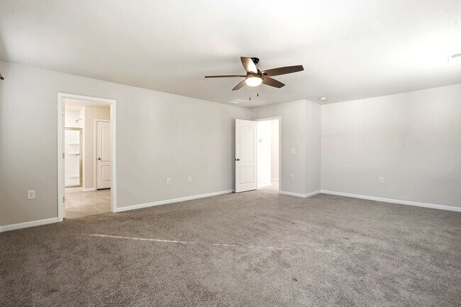 Building Photo - GREAT HOME IN LAKEVIEW RIDGE IN GROWING FUQUAY-VARINA