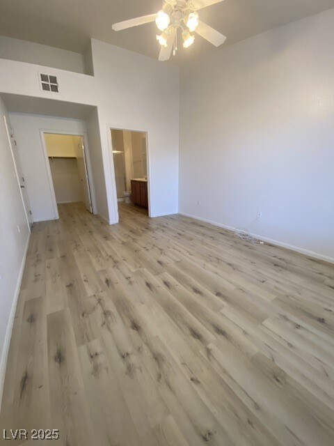 Building Photo - 2305 W Horizon Ridge Pkwy