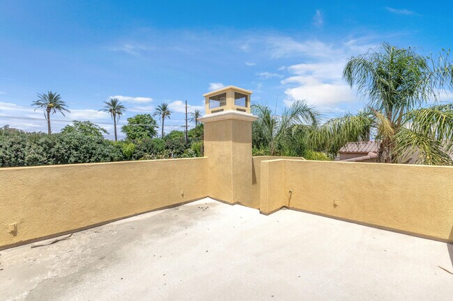 Building Photo - 81636 Rancho Santana Dr