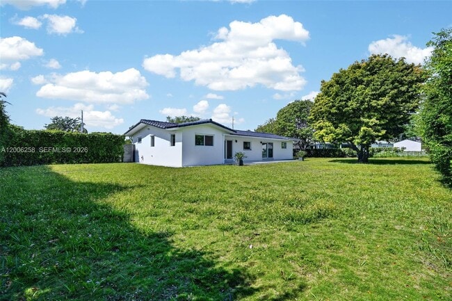 Building Photo - 8161 SW 104th St