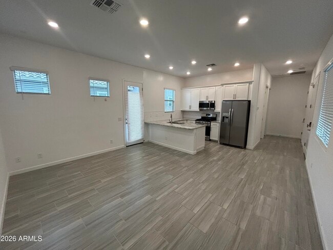 Building Photo - 16776 W Vereda Solana Dr.