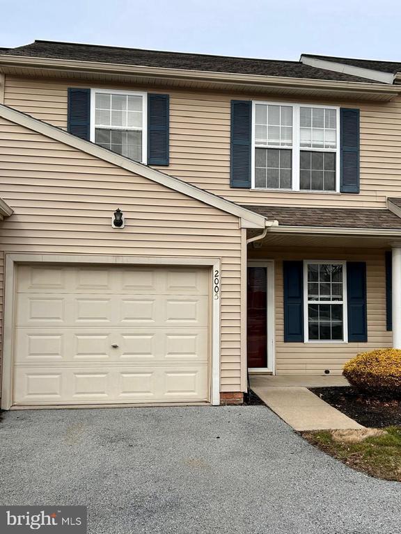 Building Photo - 2005 Greystone Dr