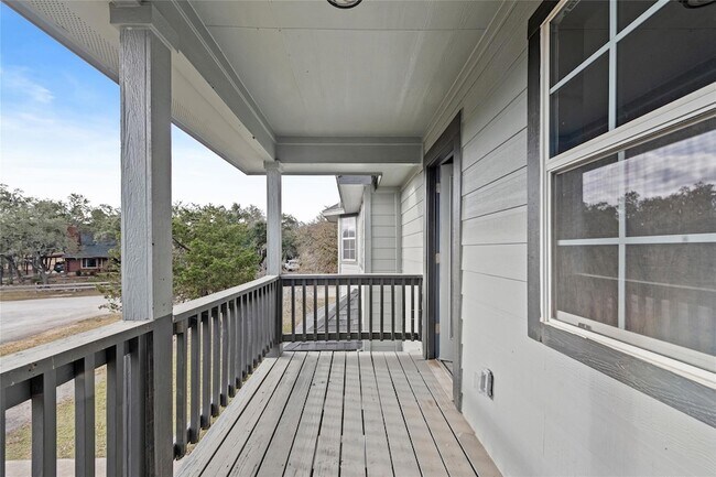 Building Photo - 38 Deer Ridge Rd