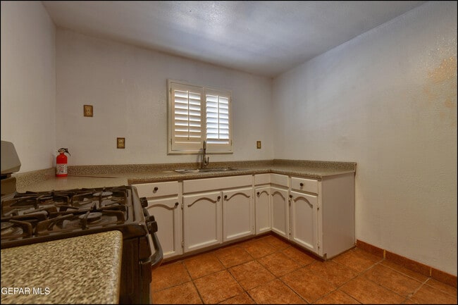 Building Photo - 528 Liahona Dr