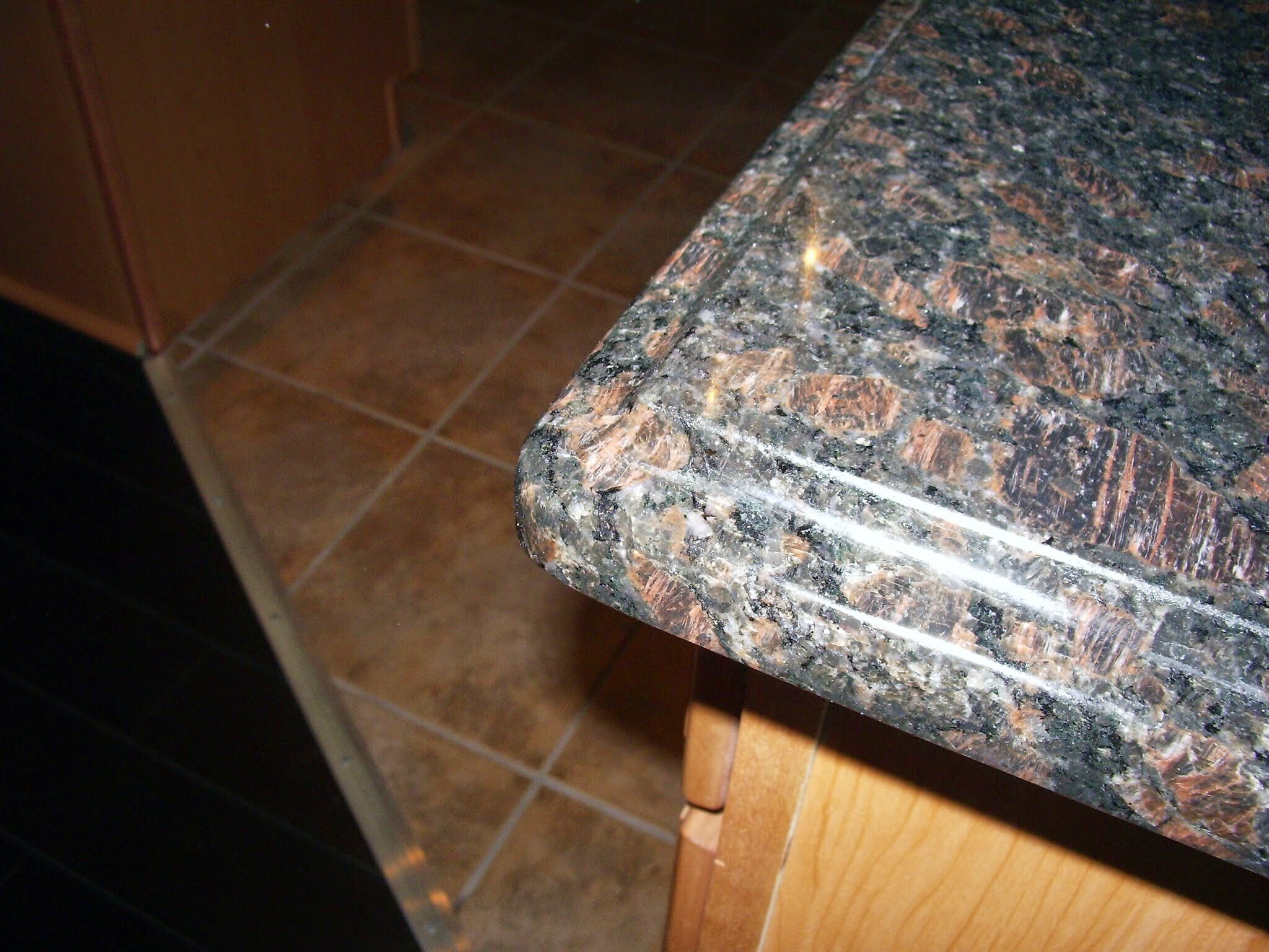 Kitchen Countertop - 280 S Evergreen Rd