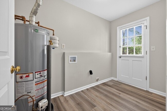 Building Photo - 5917 S Deshon Ct