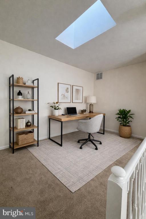 Building Photo - 20661 Shadyside Way