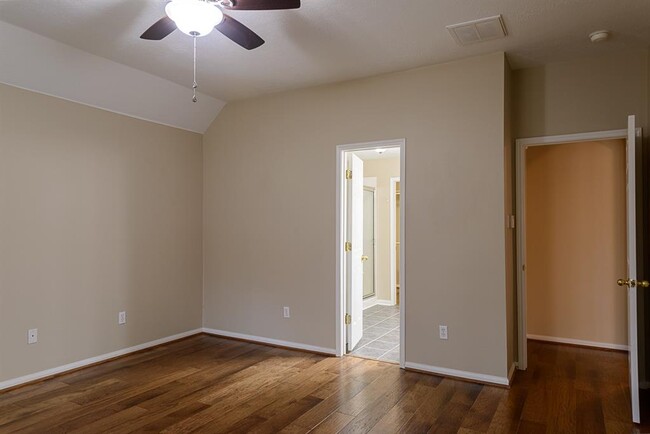 Building Photo - 19 Wild Orchid Ct
