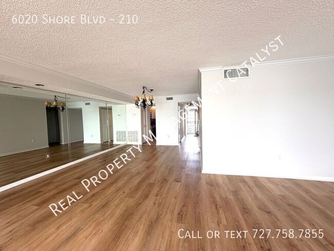 Building Photo - 6020 Shore Blvd S