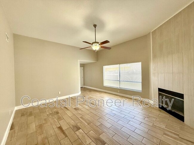 Building Photo - 7048 Hollowell Dr