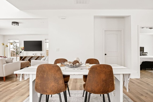 Building Photo - 35 Keystone Ave