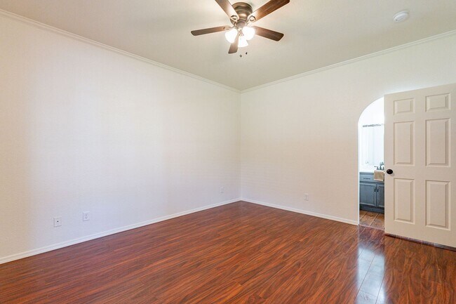 Building Photo - Gem in Fountain Hills!