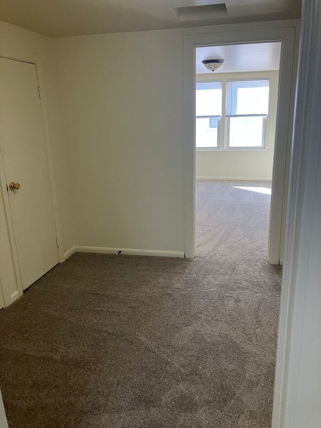 Building Photo - Coming SOON! Single Two Story Family 3 Bedroom Home