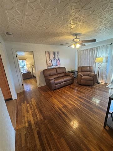 Building Photo - 1742 Palm St