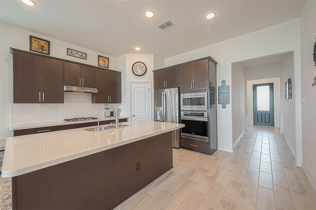 Building Photo - 1838 Smithers Landing Dr