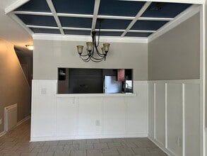 Building Photo - 205 Plantation Rd