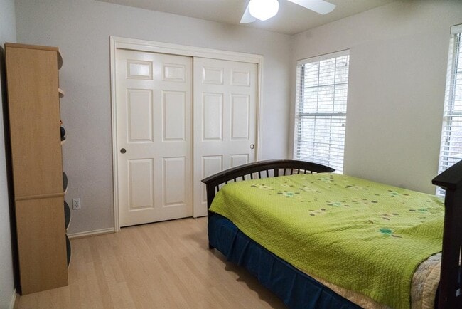 Building Photo - 4916 Tiger Lily Way