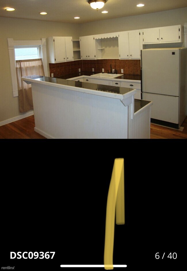 Building Photo - 4 br, 4 bath House - 308 North Linn Street...