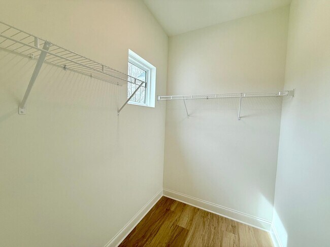 Building Photo - 5403 Toano Rd