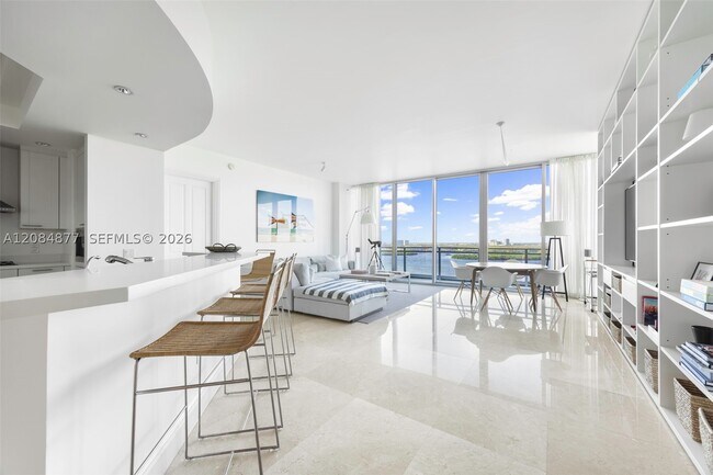 Building Photo - 10295 Collins Ave