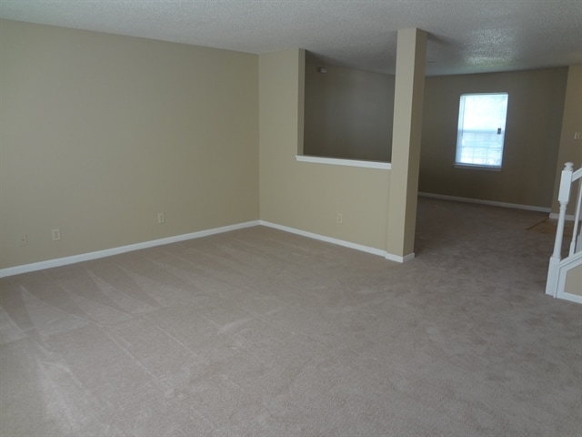 Building Photo - 6711 Earlswood Dr