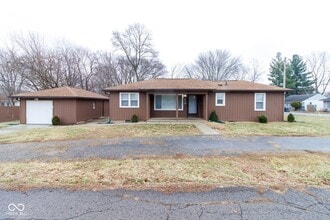 Building Photo - 630 Chester St