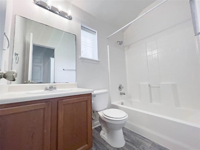 Building Photo - 1108 Delia Chappa Ln