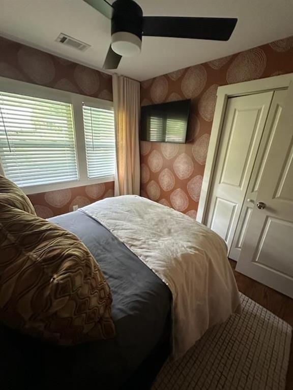 Building Photo - 2434 Rockcliff Rd SE