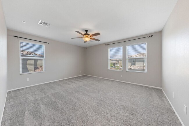 Building Photo - Modern 3-Bedroom + Loft Near VA Hospital