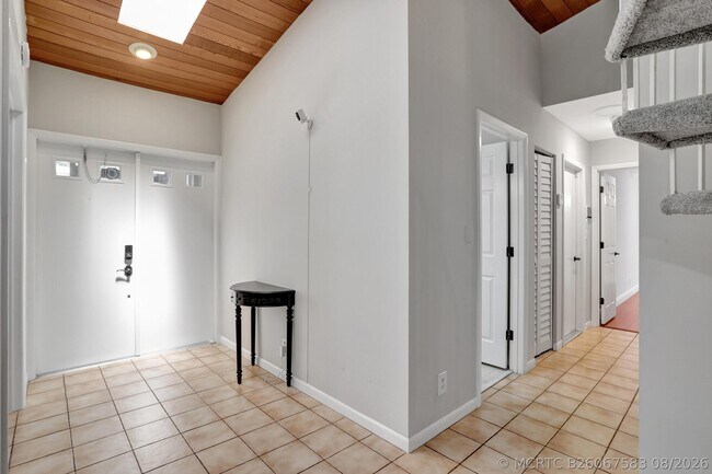 Building Photo - 22312 Whistling Pines Ln