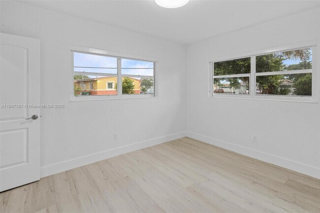 Building Photo - 18401 NW 42nd Ct
