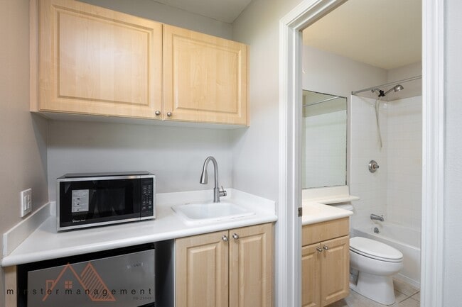 Building Photo - 91-1011 Kai Lea Street - S