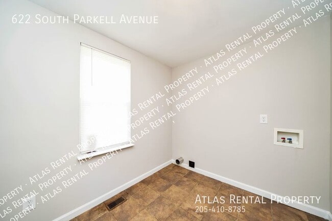 Building Photo - 622 S Parkell Ave