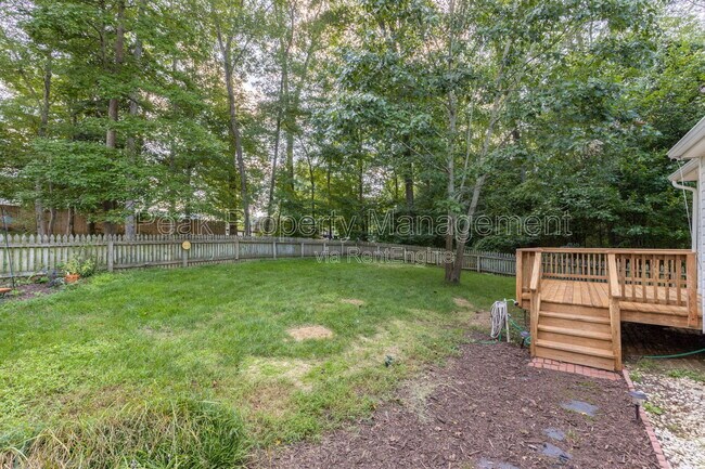 Building Photo - 5200 Parrish Creek Dr