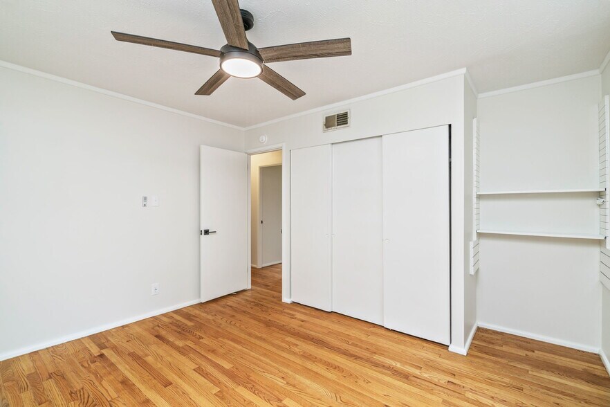 Building Photo - 1316 Huntington Rd