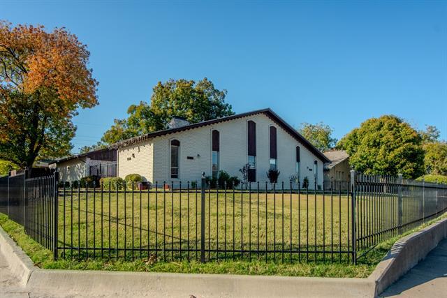 Building Photo - 13351 Kit Ln